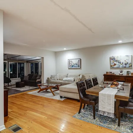 Cincinnati Home, Patio With Downtown Views!